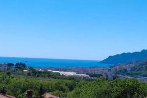 Villa bifamiliare panoramica