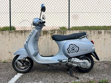 Vespa LX 150