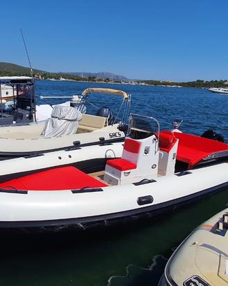 Gommone 656 più carrello