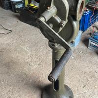 Pompa tiraggio acqua