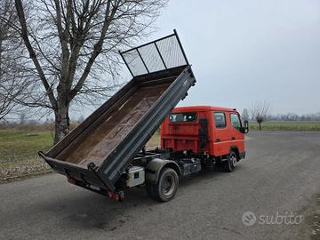 Mitsubishi Canter  -  2010