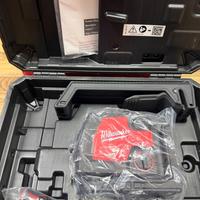 Milwaukee laser professionale