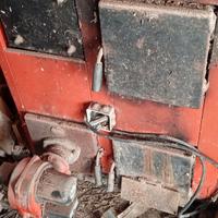 Caldaia a gasolio e a legna