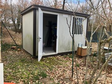 Prefabbricato monoblocco coibendato