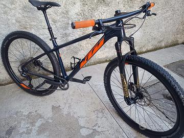 MTB 29 MARCA KTM MYR0ON PRO CARBONIO(NUOVA)
