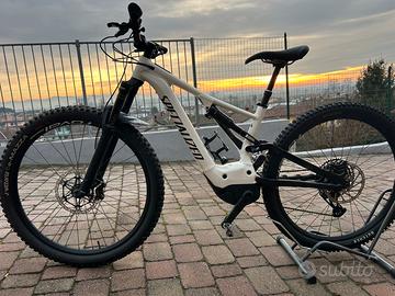 Specialized Turbo Levo 2021. Taglia M