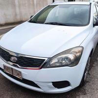 Kia ceed anno 2010 ricambi usati