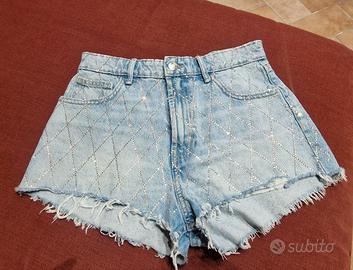 Pantaloncini jeans Zara con strass