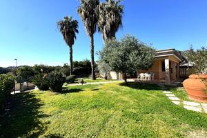 VILLA SINGOLA A TORTOLÌ