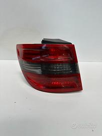 STOP FANALE POSTERIORE SINISTRO MERCEDES Classe B