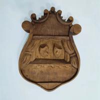 Antico scudetto teatrale decorativo in legno, fine