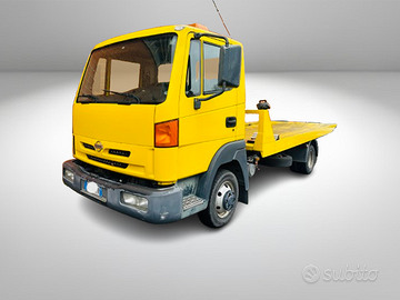 Nissan TK35 Carroattrezzi 3.0 Diesel