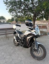 Xcape 650 impeccabile