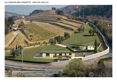 Terreno con progetto approvato per due ville