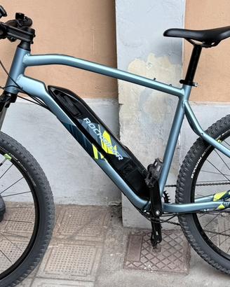 Rockrider E-ST100