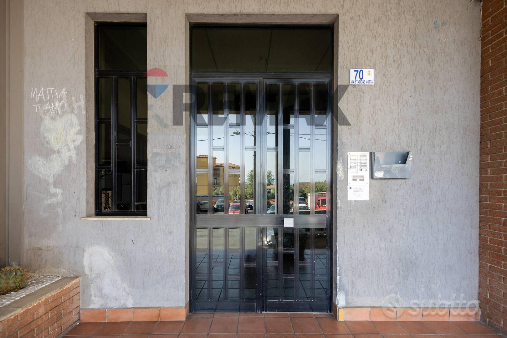 Apartment in Motta Sant'Anastasia, Catania - Vista 3