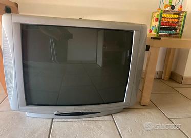 Tv united 28 pollici