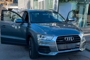 AUDI Q3  2.0 TDI 150 CV 4 S-Tronic Col. LX7R GREY