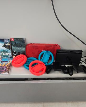 Nintendo switch + 6 giochi e accessori