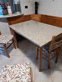 tavolo cucina finto granito