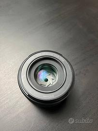 Obiettivo Canon RF 50mm f/1.8 STM