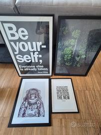 4 quadri con stampe con cornice dimensioni varie