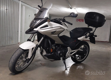 Honda NC 750X manuale e tagliandata