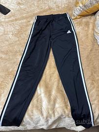 Completo adidas Bambino taglia L originale-comodo💙