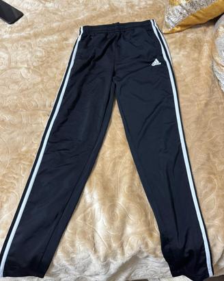 Completo adidas Bambino taglia L originale-comodo💙