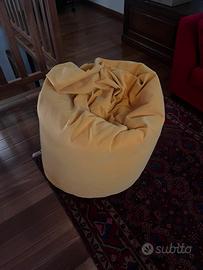 Pouf giallo