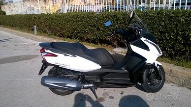 Kymco cc 300 i Downtown con ABS