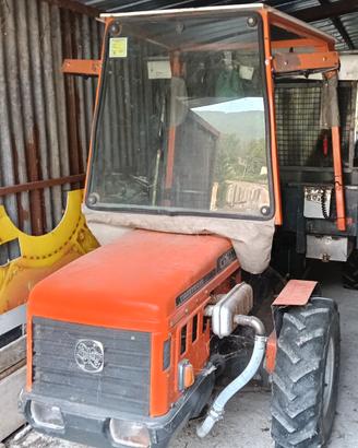 Trattore motoagricola Carraro tigretrans
