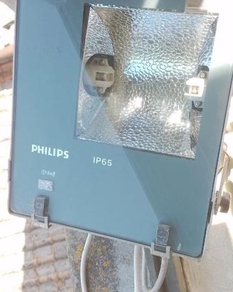 FARO DA ESTERNI philips analogico