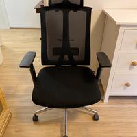 Comoda sedia poltroncina ufficio computer