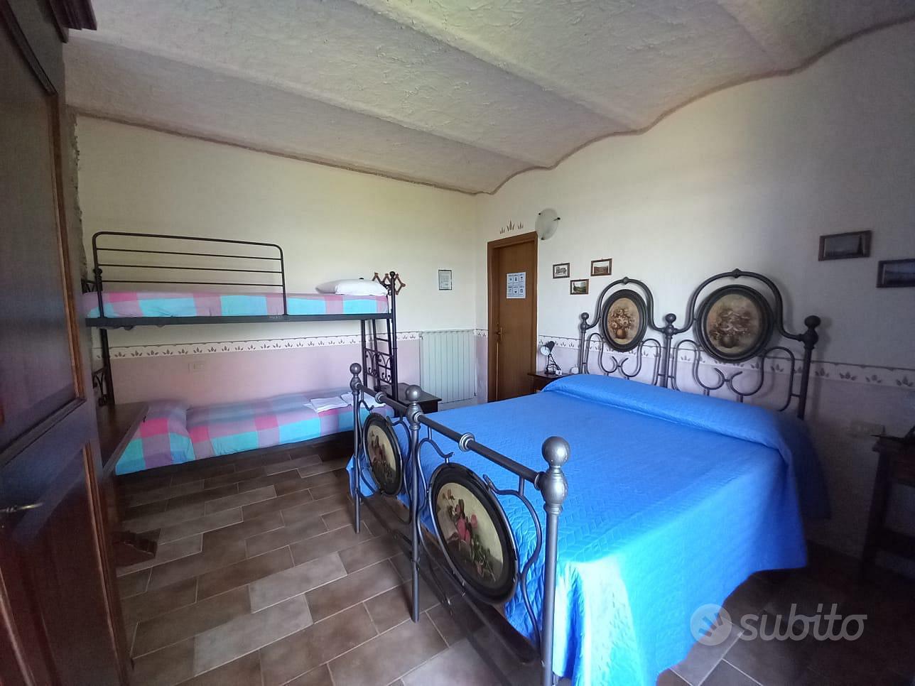 Casale in pietra con dependance, terreno e pozzo - Altro