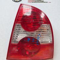 FARO POSTERIORE DESTRO VOLKSWAGEN PASSAT BERLINA A