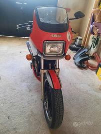 Yamaha xj750