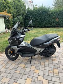 Voge Sr1 ADV 125cc