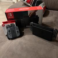 Nintendo switch primo modello 2017