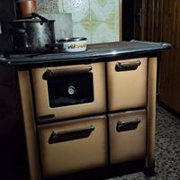 Stufa cucina a legna