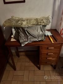 Mobiletto porta computer