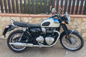 triumph bonneville T100