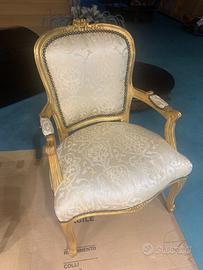 Sedia in stile dorata