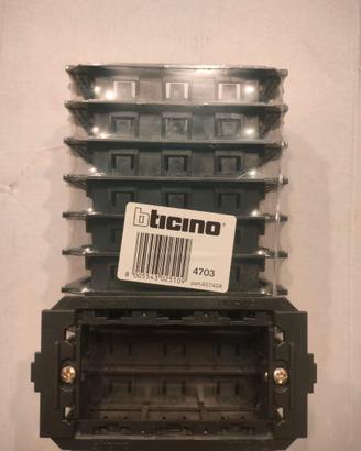 n. 10 supporti bticino living classic art. 4703