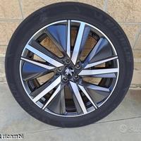 Cerchi e pneumatici Peugeot 3008 da 19 pollici