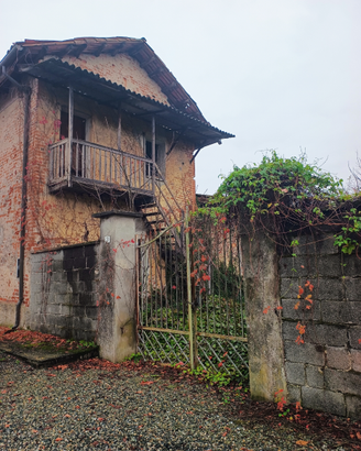Rustico con terreno a Balocco