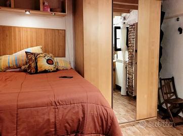 Torpignattara monolocale con cortile privato