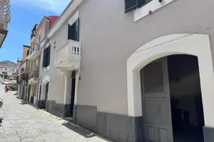 Rif.GP164| casa ind. francavilla di sicilia