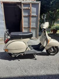 Vespa Piaggio PE 200