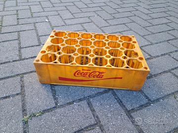 cassetta coca cola 